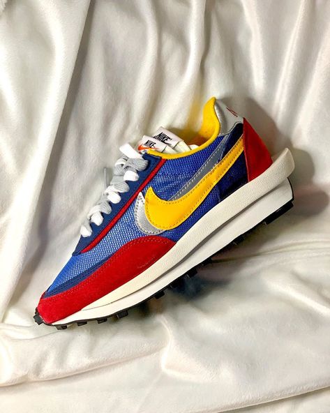 a8b7a9e2d804869d6d1881d926165143