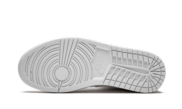 air-jordan-1-mid-triple-white-graal-spotter-4_720x_283f6054-3c90-4702-ad3b-766f2a127173