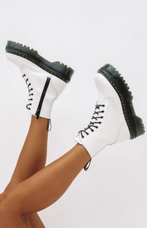 DR MARTENS